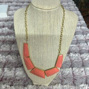 Body central keep necklace